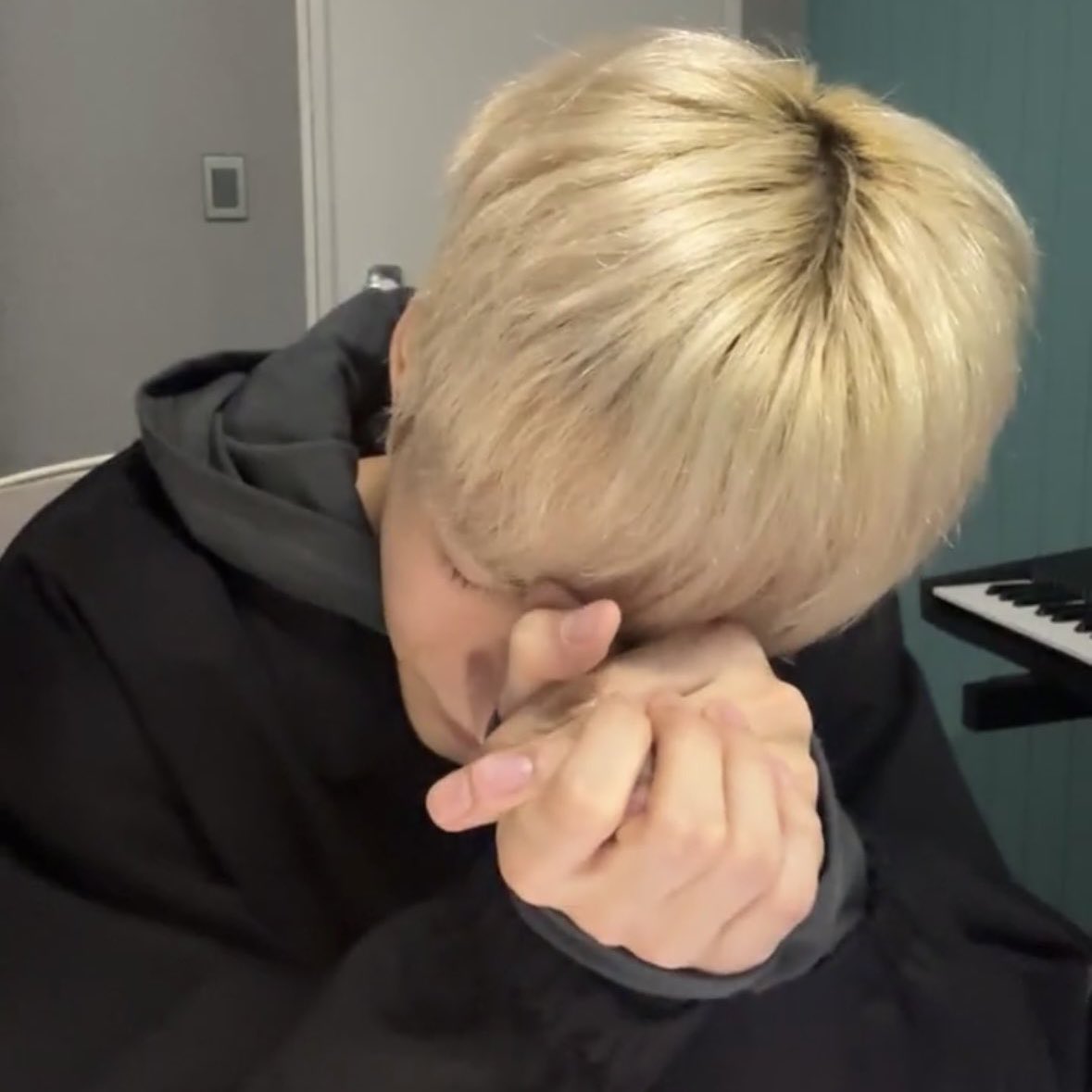 foxdesumi's tweet image. #ode #foxde