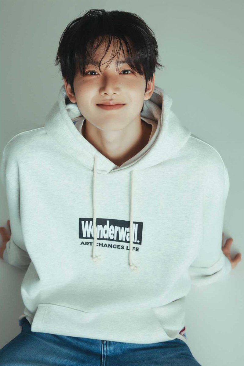 kyuhoer's tweet image. he always nailed every pictorial