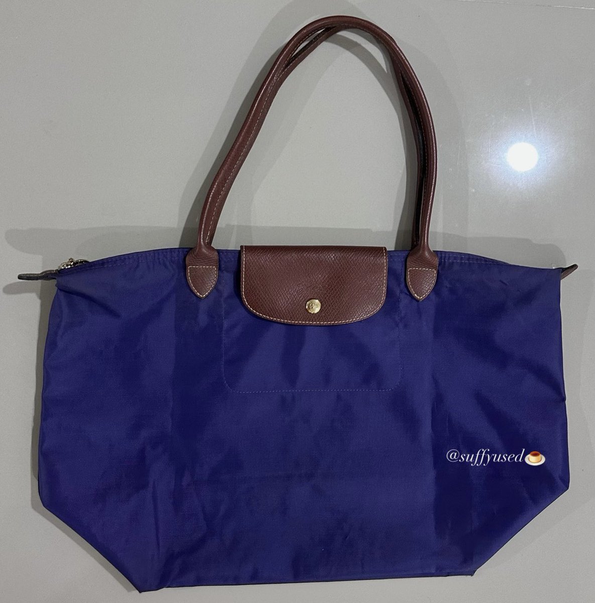 suffyused's tweet photo. 🔒Long Champ L long (purple)
Price: 1990 free shipping 🍪🫐(ราคาเทคับ)
แท้100% 
สภาพดีมากค่ะ(ขอดูเพิ่มเติมได้คับ)
สีทึบ สวยมากค่ะ ไม่พองคับ🙇🏻‍♀️
#ส่งต่อlongchamp #longchampthailand #ส่งต่อเสื้อผ้ามือสอง #ส่งต่อกระเป๋ามือสอง  #ส่งต่อแบรนด์เนม #longchampมือสอง https://t.co/F0AmEXp6Ra
