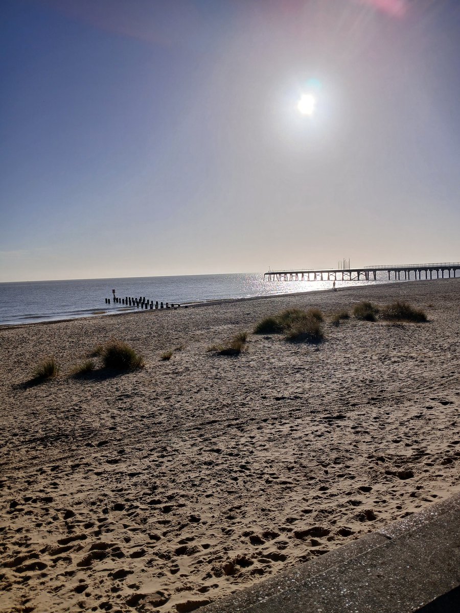 Wishing you all a terrific Tuesday lovely people