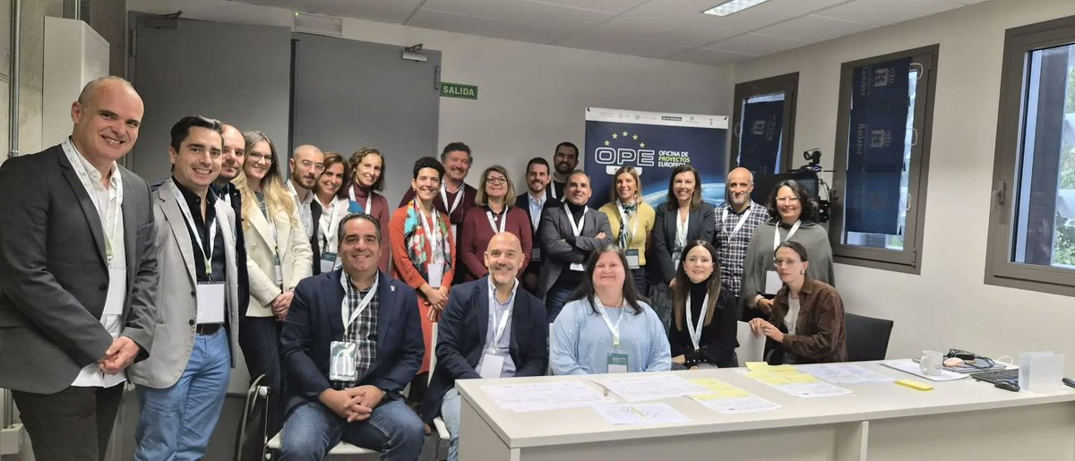 FundecytPCTEX's tweet image. Extremadura  recibe delegaciones de Italia y Portugal gracias a una Misión Inversa en  Farmacogenética, Farmacogenómica y Medicina Personalizada, con @FundecytPCTEX, @poctep - #IberoBio y #OPESecti (@FundecytPCTEX - @infouex):

👉 fundecyt-pctex.es/extremadura-re…