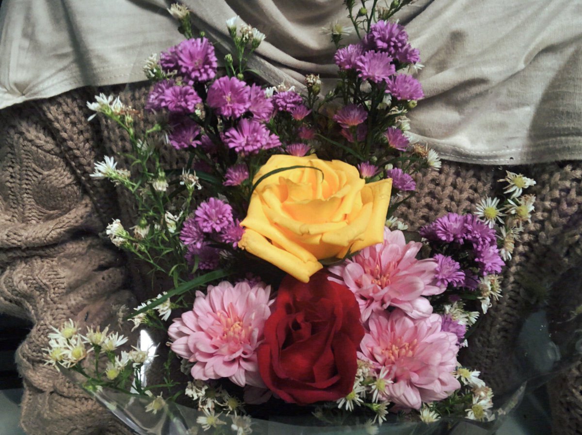 hayātī tweet media