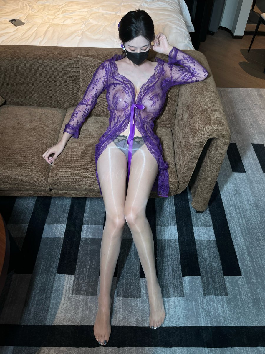 丝足频多多 tweet media