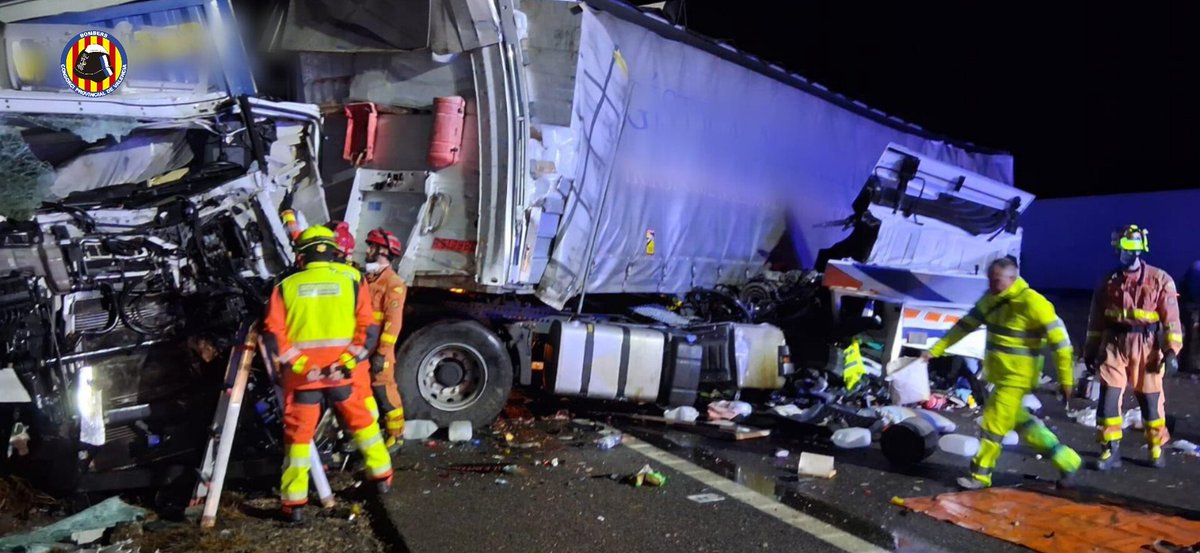 Bombers Consorci VLC tweet media