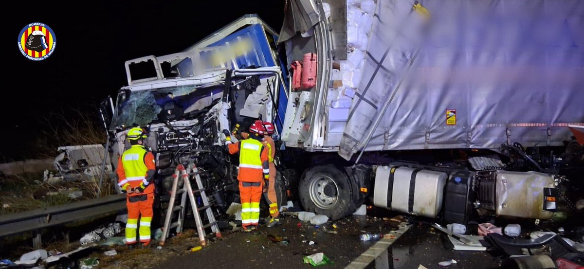 Bombers Consorci VLC tweet media