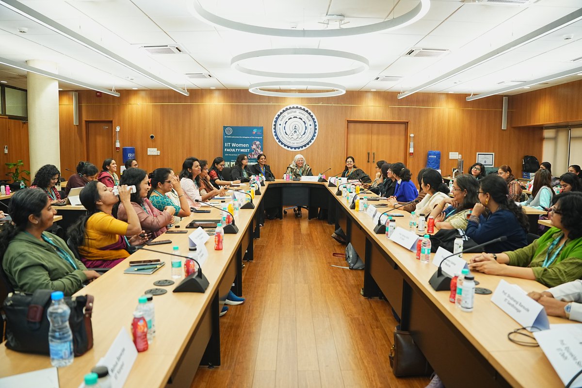 Sushmita_Jha's tweet image. Thrilled to join the Inaugural #IITWomenFacultyMeet2025! Much thanks to the organizers. It was amazing connecting with inspiring women from IITs across India. Excited for the future as we build a powerful network of leaders in Science &amp;amp; Tech! #WomenInSTEM #IIT #StrongerTogether
