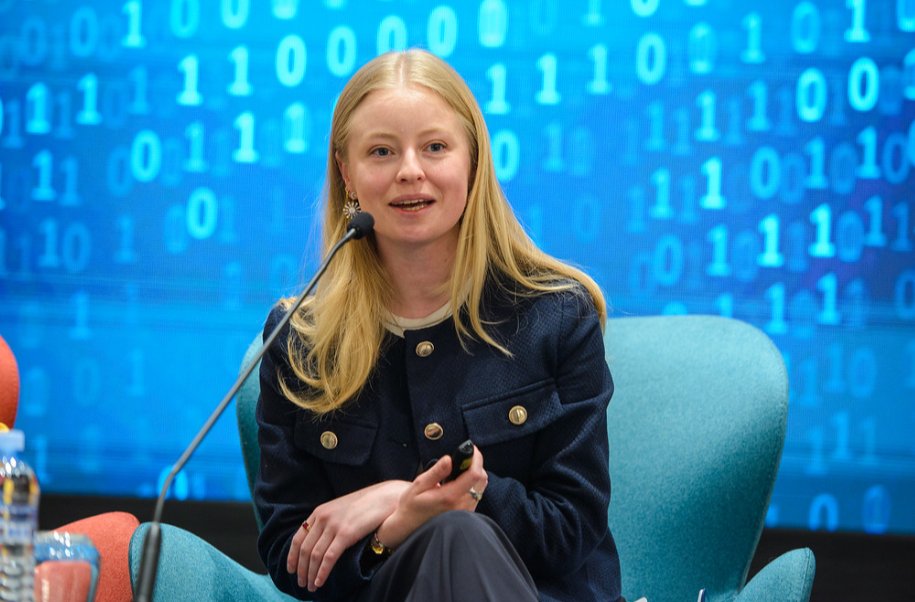 🇪🇺🇳🇱👉Laura Jasper on the AI threat: It’s not just fake news, it’s personalized political warfare
#FIMI #Disinformation #foreigninterference #disinformationcampaigns #AI #AIThreatDetection
🔗truthmeter.mk/laura-jasper-o…