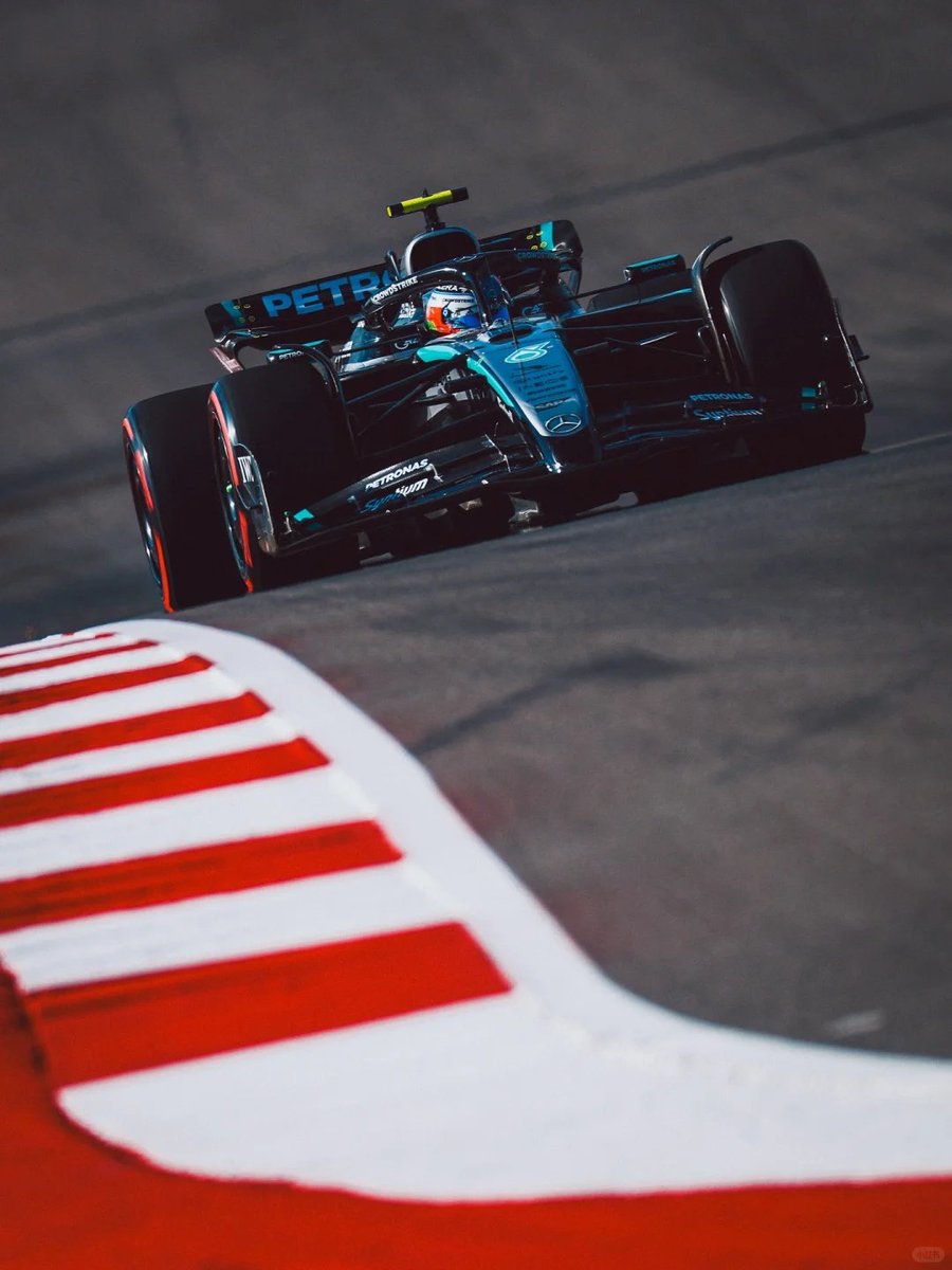 FunctionFu2858's tweet image. Sharing some F1 US Grand Prix race wallpapers
#F1 #USA