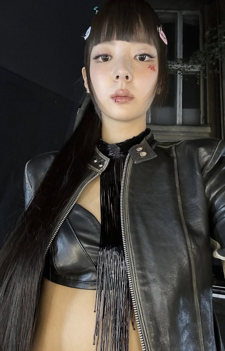 itzypopbase's tweet image. ITZY’s Lia looks ravishing in new photos.