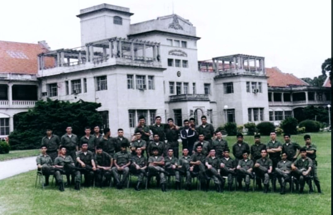 ROLANDO23092736's tweet image. #ESSC SILVA #ROLANDO OSCAR #INGENIERO INSTRUCTOR VETERANO DE #COMBATE CUERPO #COMANDO CAMADA 77 #REGISTRO EN #PLACA PLAZA DE #ARMAS #CAMPO DE #MAYO PVCIA BS-AS #ARGENTINA