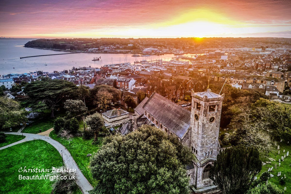 Beautiful Wight tweet media