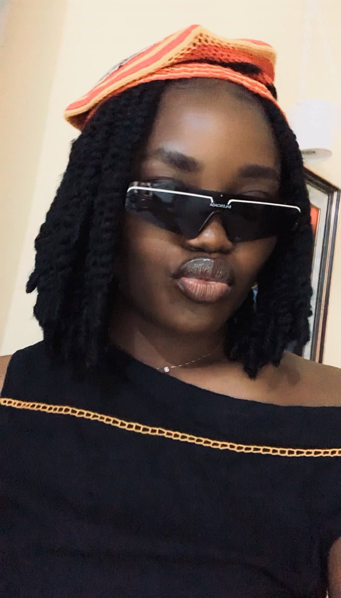 formithentic's tweet image. 😎😽