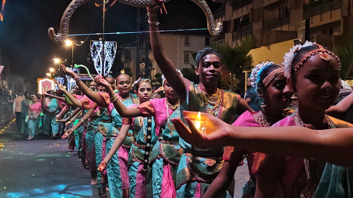 consulat_l's tweet image. Representing the Consulate General of India, Mr. Bhupendra Singh joined the Diwali 2025 festivities in Saint-André. A colourful and warm celebration of heritage and community. Grateful for the invitation.

#Diwali2025 #FestivalOfLights