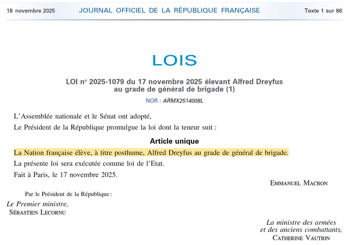 Une injustice historique (enfin) officiellement réparée.

La loi élevant Alfred Dreyfus au grade de général de brigade est publiée ce jour au Journal officiel.