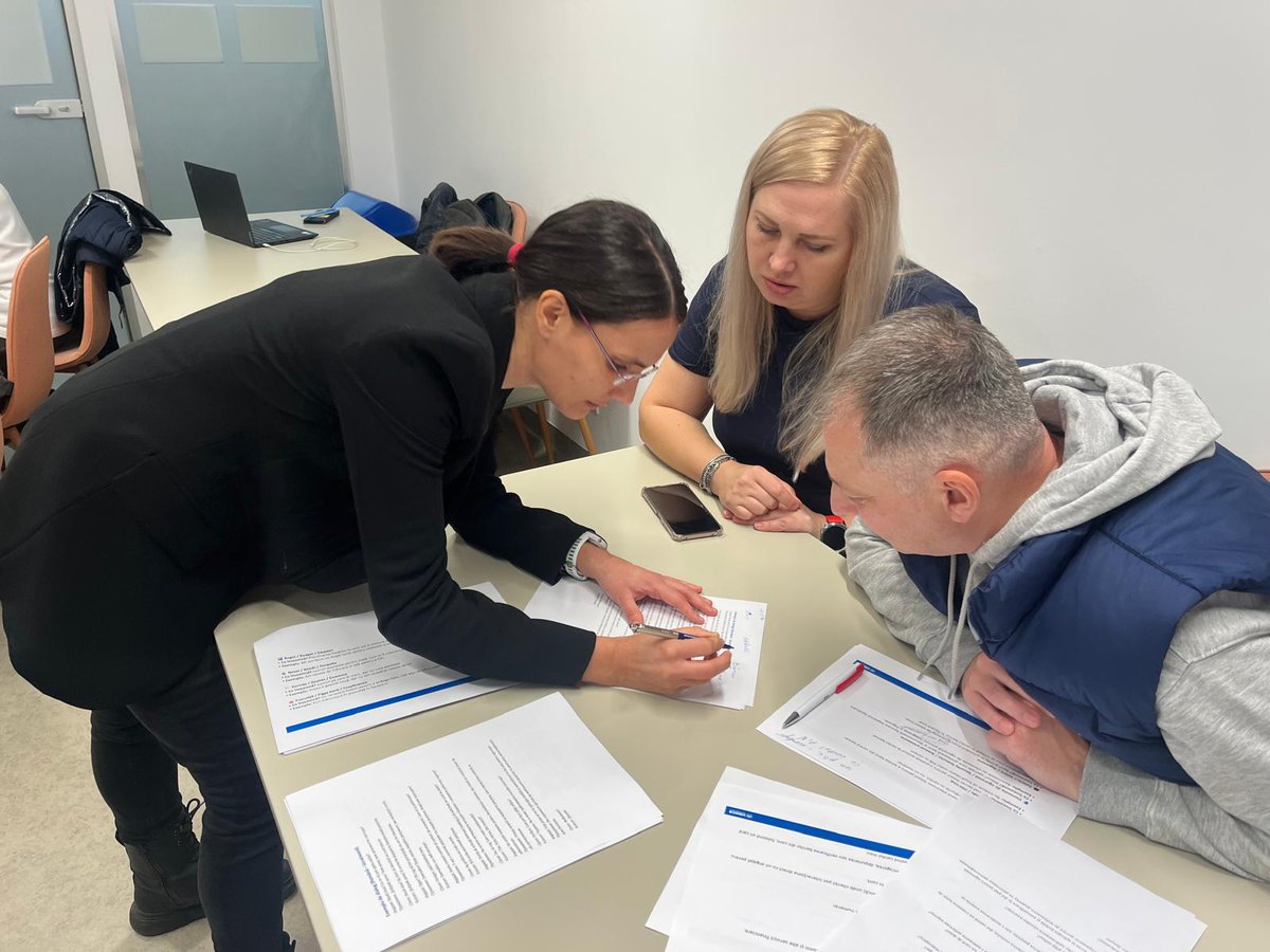 UNHCR România tweet media