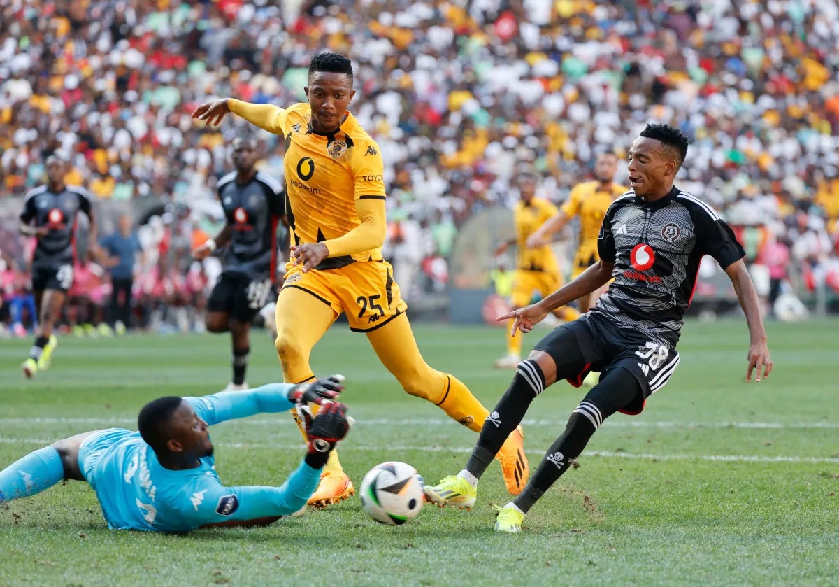 insightafr50849's tweet image. Kaizer Chiefs’ reserves shine in the Soweto Derby, defeating Orlando Pirates 2-0 in the Diski Challenge. Emerging talent, tactical mastery, and future prospects on full display.

#SowetoDerby #KaizerChiefs #OrlandoPirates #DiskiChallenge #YouthFootball #EmergingTalent