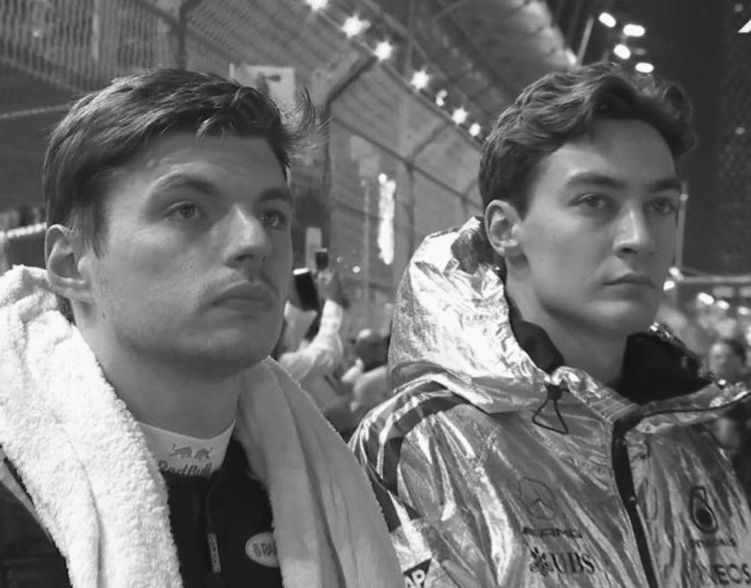 percysdick's tweet image. A Russtappen family AU (prologue) 

Or 

Kimi found his new family