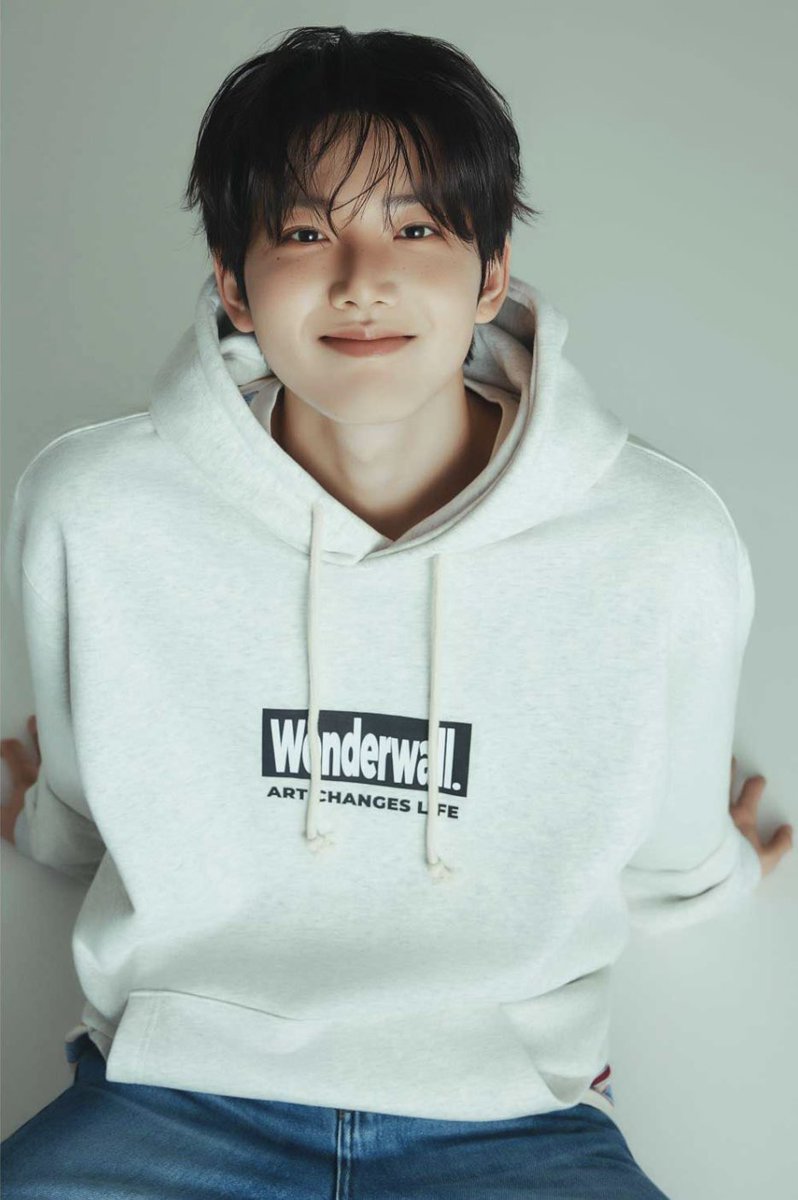 문니뀨 tweet media