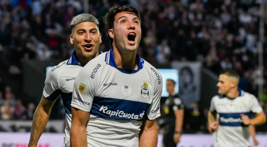 Gimnasia y Esgrima La Plata clasificó pisando  fuerte, goleó a Platense en Vicente López y enfrentará a Unión por los  octavos del Torneo Clausura   limiteinformativo.com/articulo/gimna…