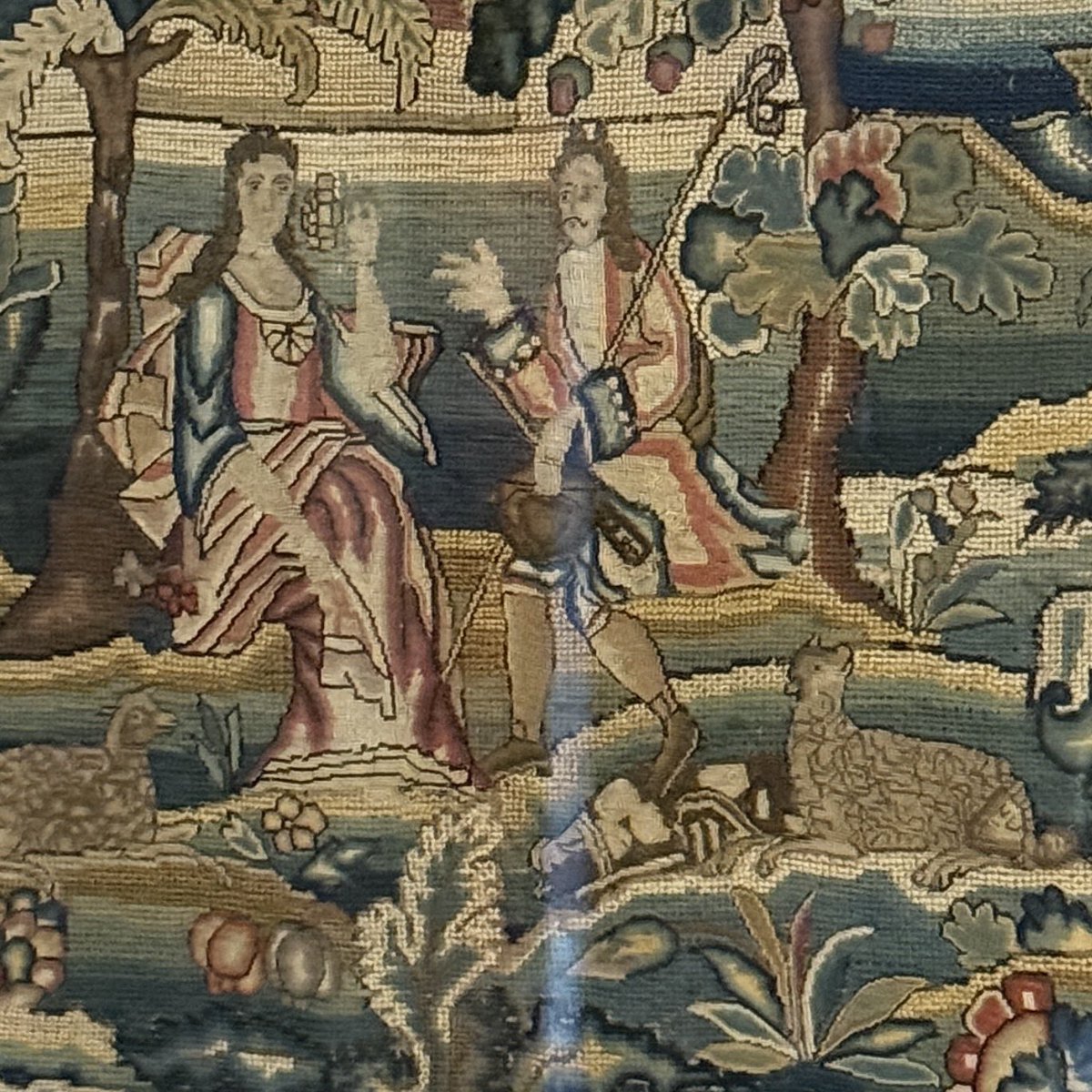 RAGriggsauthor's tweet image. A framed wool and silk tapestry panel, worked in gros  point and petit point on display at National Trust Croft Castle. @NTCroftCastle 

Date unknown . 

#textiletuesday