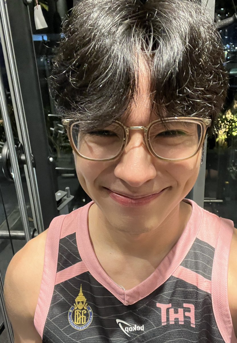 แว่นมาแล้วฮ้าฟ