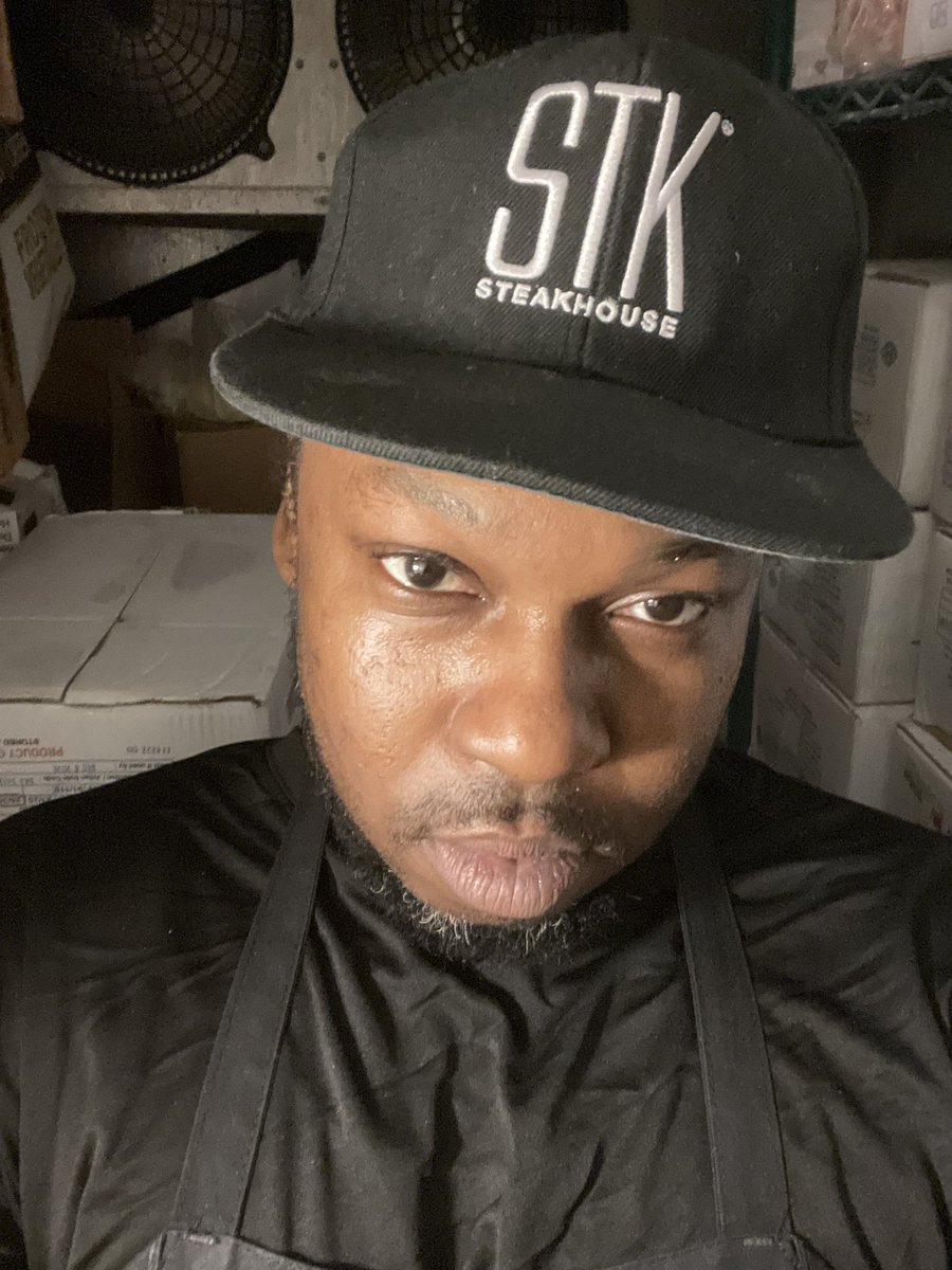 Romello305's tweet photo. Always in a kitchen. https://t.co/PZzAzSfkDt
