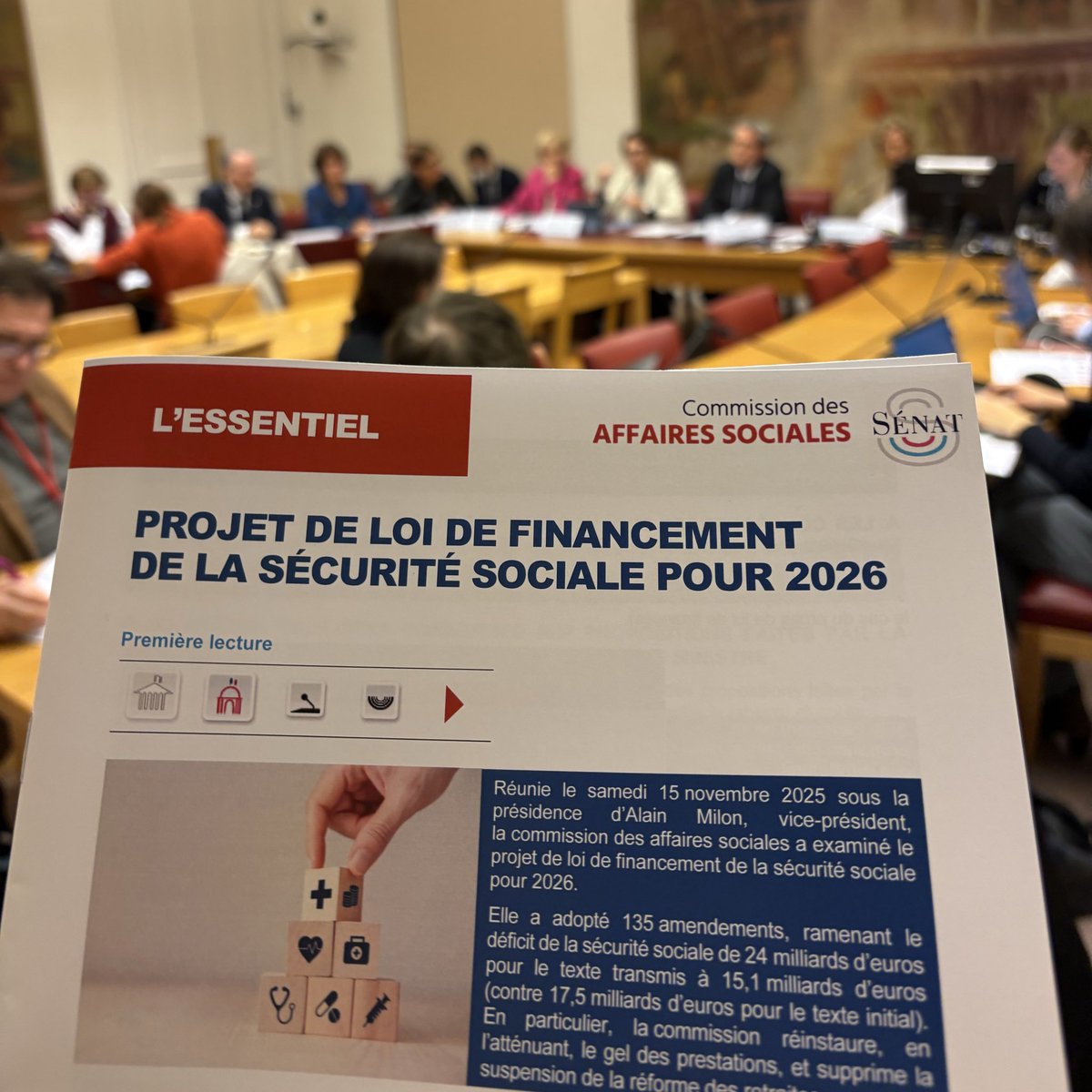 🔴 #PLFSS2026 #Budget2026 
Conférence de presse organisée par la commission des #affairesSociales 
Avec <a href="/E_Doineau/">Elisabeth Doineau</a>, rapporteure générale,  <a href="/SenateurMilon/">Alain Milon</a>, VP et l’ensemble des rapporteurs <a href="/OHenno/">Olivier Henno</a> , <a href="/PascaleGruny02/">Pascale GRUNY</a> <a href="/imbertcorinne17/">Corinne IMBERT</a> <a href="/MpRicher/">Marie-Pierre Richer</a> <a href="/DeseyneC/">deseyne chantal</a>