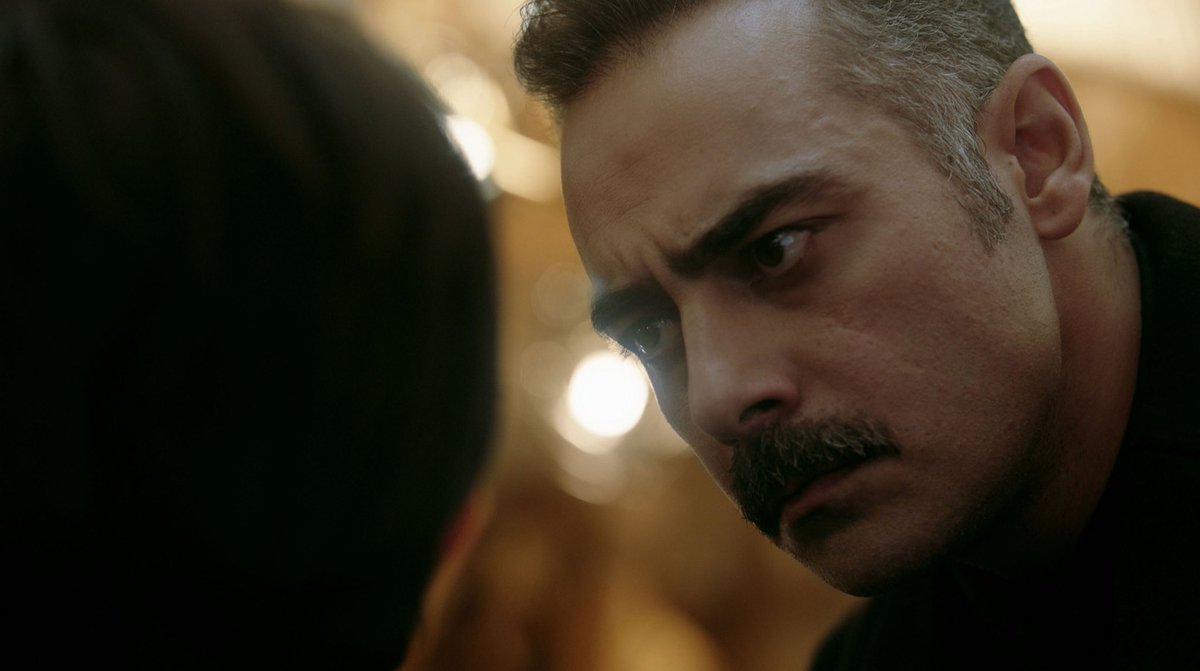 evrenselprod's tweet photo. Başkomiser Önem Özülkü ve ekibi karanlığı aydınlatmak için geri dönüyor. Mezarlık 3. sezon yakında sadece Netflix'te.

#EvrenselProductions #ANSProdüksiyon #Mezarlık #NetflixTurkiye https://t.co/oxi17QR7YE