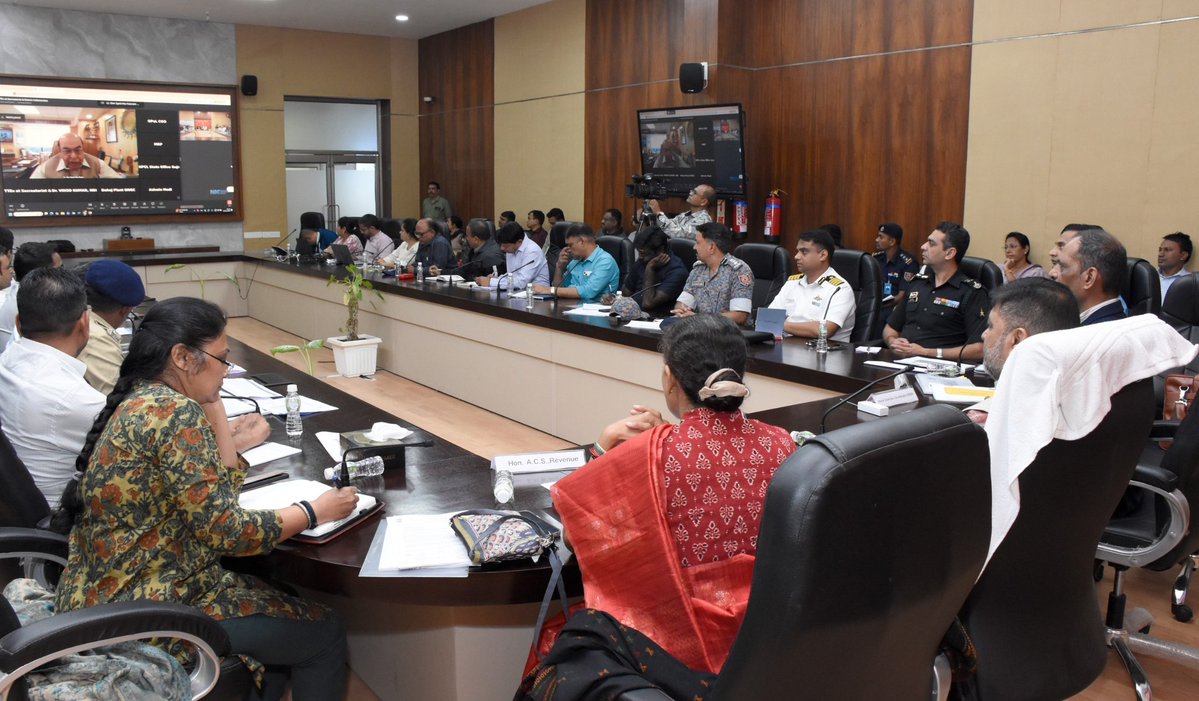 MLASanjaysinh's tweet image. વડાપ્રધાન શ્રી @narendramodi જીની પ્રેરણાથી ભારત સરકારની રાષ્ટ્રીય આપત્તિ વ્યવસ્થાપન સત્તામંડળ તથા ગુજરાતના મુખ્યમંત્રી શ્રી @Bhupendrapbjp ના માર્ગદર્શન હેઠળ ગુ.રા.આપત્તિ વ્યવસ્થાપન સત્તામંડળના સંયુક્ત ઉપક્રમે તેલ અને રાસાયણિક આપત્તિ ની રાજ્ય સ્તરની મોકડ્રીલનું આયોજન.....