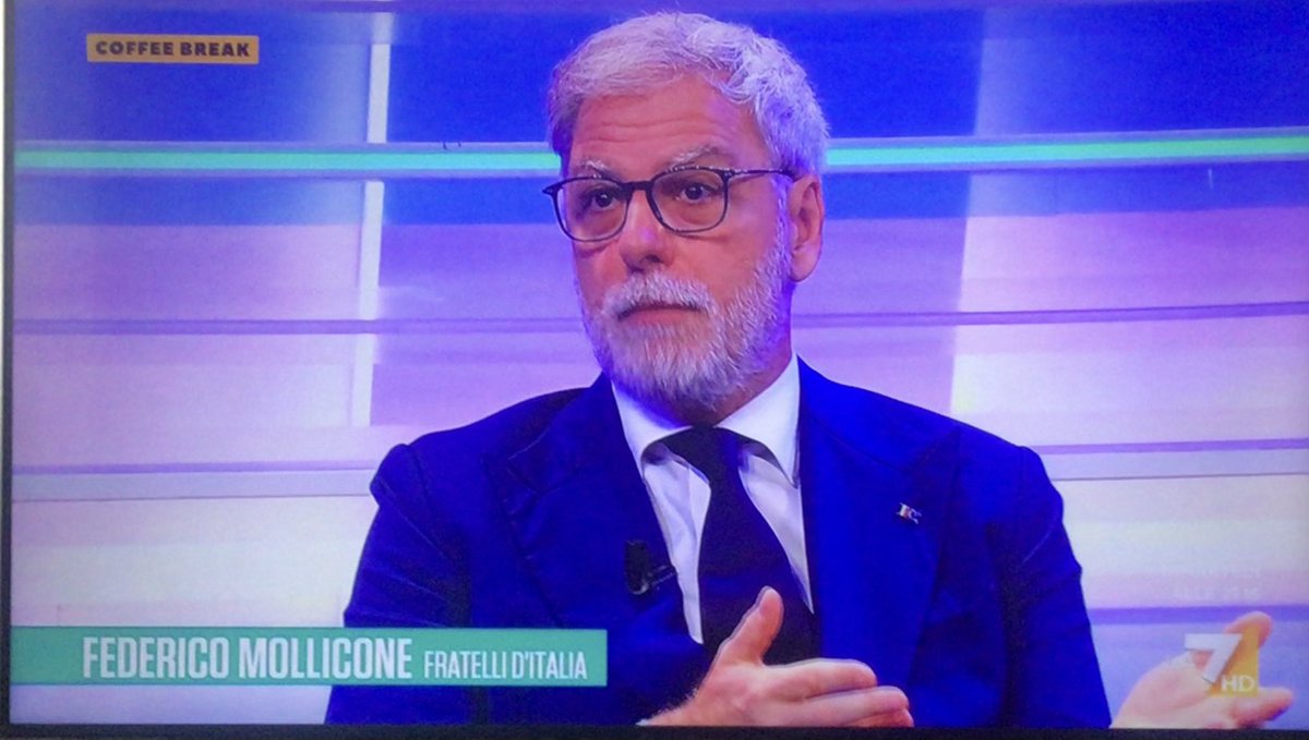 giuseppax's tweet image. #coffeebreakla7 

Fratelli d’Italia ha sbroccato 

Sapere da @MicheleGubitosa come stanno realmente le cose fa saltare i nervi a @fmollicone