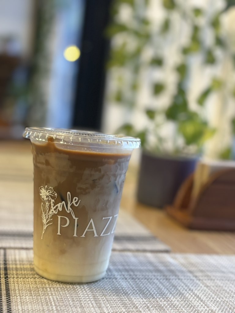 e1_padrin0's tweet photo. Food here’s good, but just coffee this afternoon’s enough. ☕️ #altercdo #alteriloilo https://t.co/jpXFliIB8j