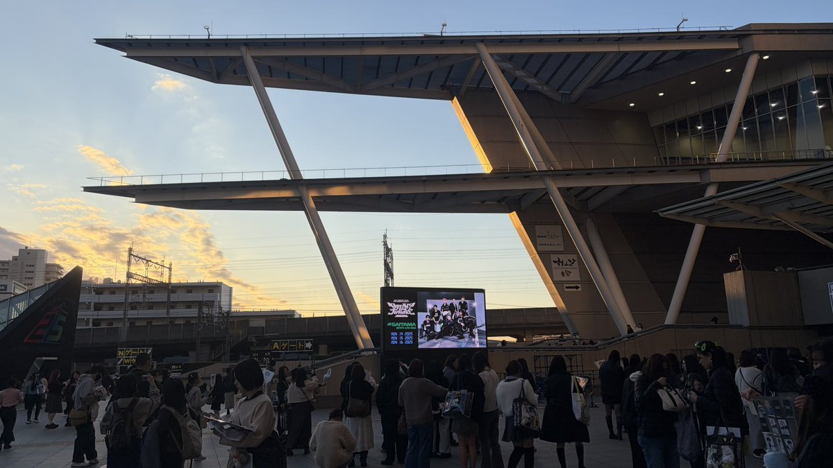 いと tweet media
