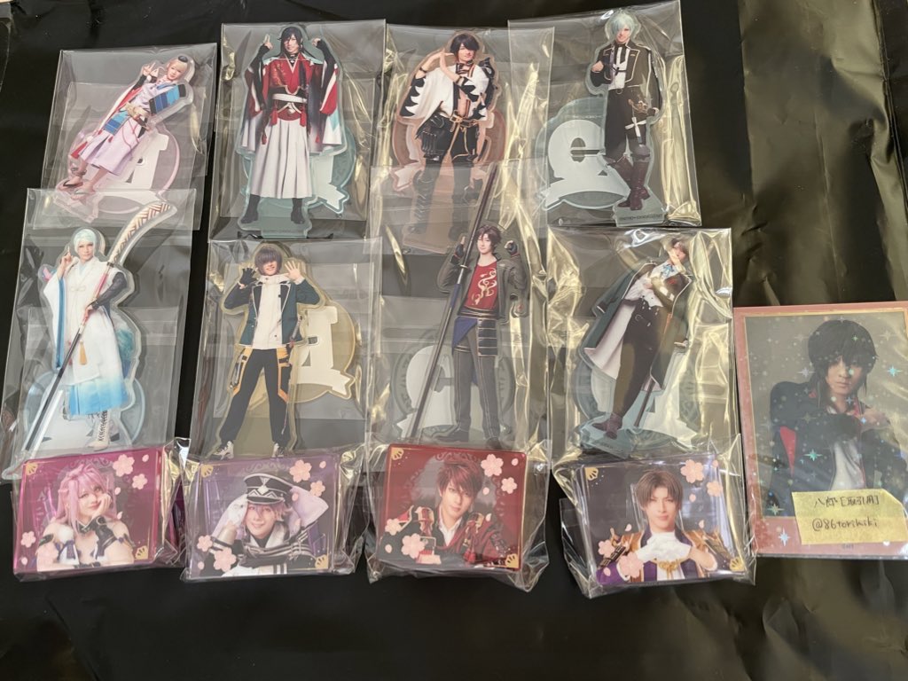 86torihiki's tweet photo. 【交換】ミュージカル 刀剣乱舞 刀ミュ 十周年記念 博覧会 メモスタンド 目出度

譲:
アクスタ: 今剣 和泉守 長曽祢 膝丸 巴 桑名 御手杵 松井
メモスタンド: 村正 清麿 大包平 長谷部

求: 
メモスタンド: 大倶利伽羅 

差額精算不要
郵送or大阪/京都手渡し
検索よりお気軽にお声がけください。 https://t.co/MguBhquw3c