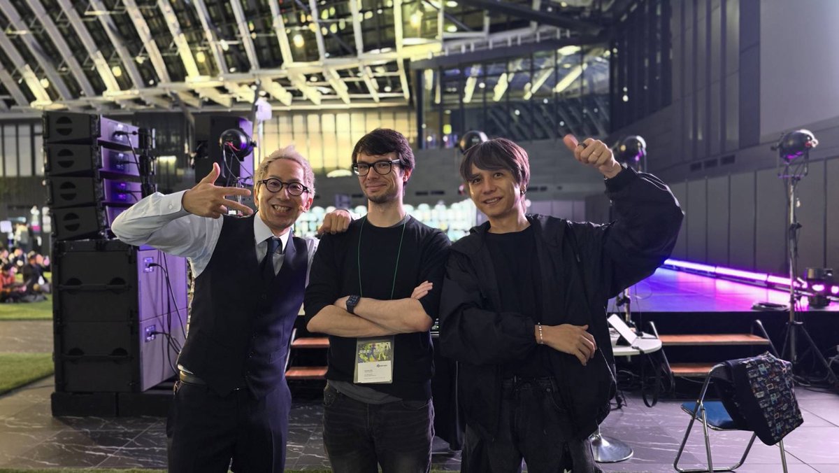 Project_StudioQ's tweet image. コネクテッド・インク2025への登壇について

Blender財団次期CEOのFrancesco Siddi氏（@fsiddi）・株式会社ワコム代表取締役社長の井出 信孝氏（@wacom_info_jp）と共に、弊社代表の鈴木がイベントへ登壇しました。

詳細は公式サイトへ：x.gd/rVRml

#b3d #blender #コネクテッドインク