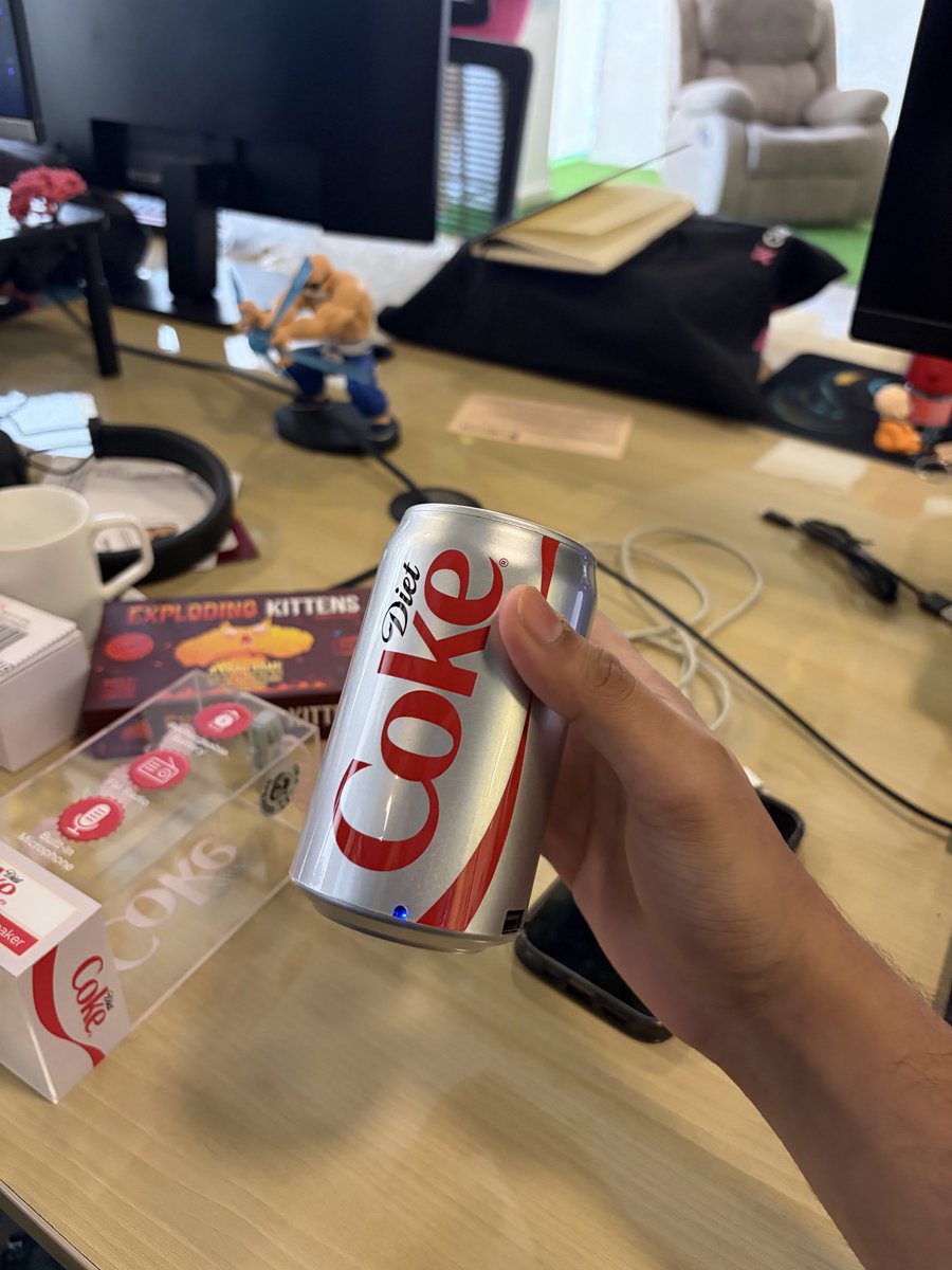 xcarnn's tweet image. introduced diet coke culture in office so hard that founder brought this diet coke speaker from america