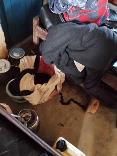 MariaSTsehai's tweet image. ⚠️ Viewer discretion is advised!
‼️🚨THE MASSACRE IN TUNDUMA IS HUGE‼️
#TanzaniaMassacre that happened in Tunduma was led by @ccm_tanzania loyalists and soldiers - many who didn’t speak Kiswahili - it was genocidical and methodically!
Remember I posted a lot about this since Oct…