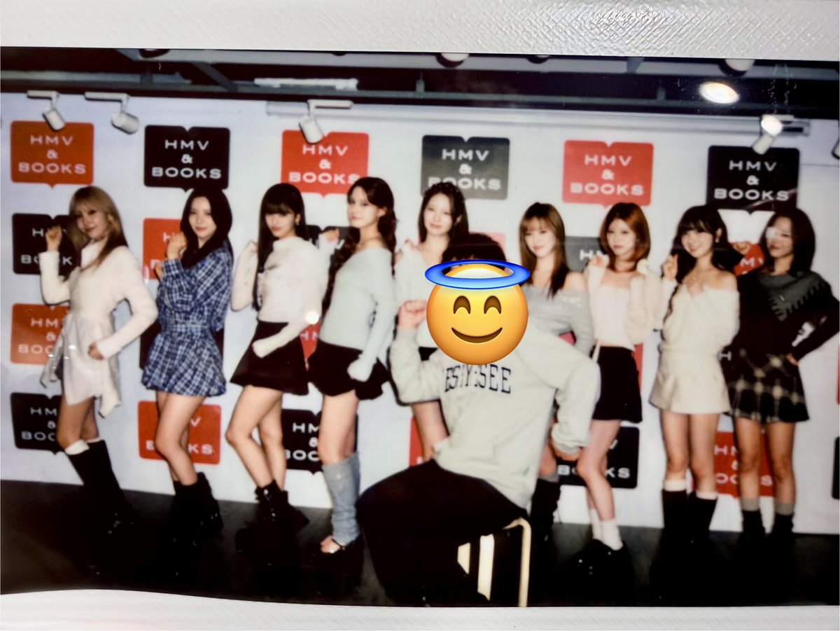 全員チェキ😇 「ホルツ完走祈願」ってことでこのポーズになったけど