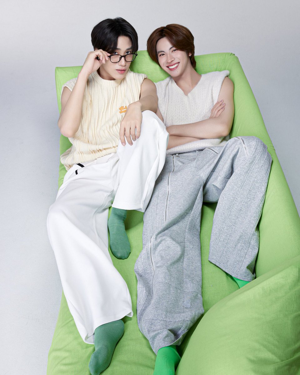 mildgee29's tweet image. รูปน่ารักมากกกก หื้ออเนิร์ดกับคนจ๋วยอะ🫳🏻🥺✨