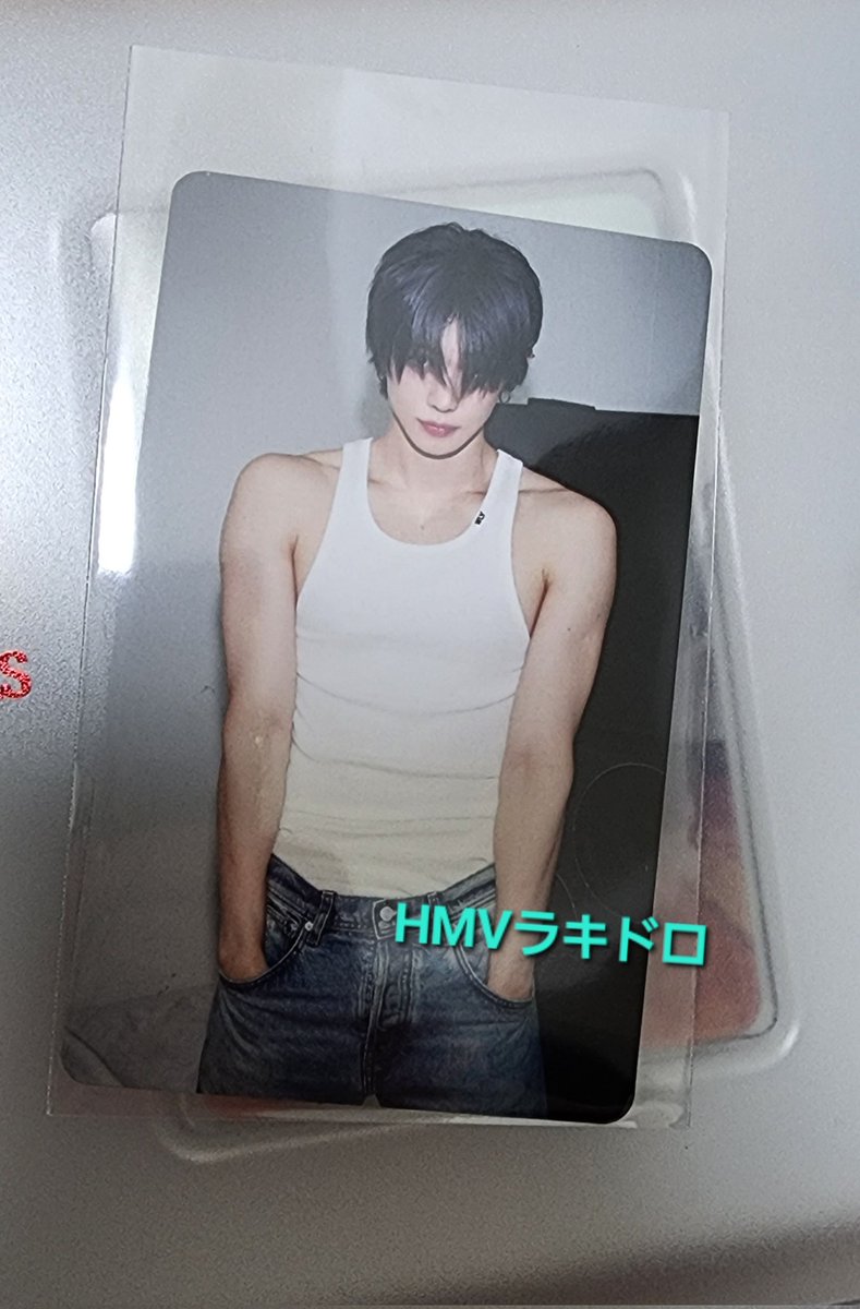 Yeonjunのトレカ、交換お願いいたします🙇 譲】1枚目、2枚目 求】3枚目