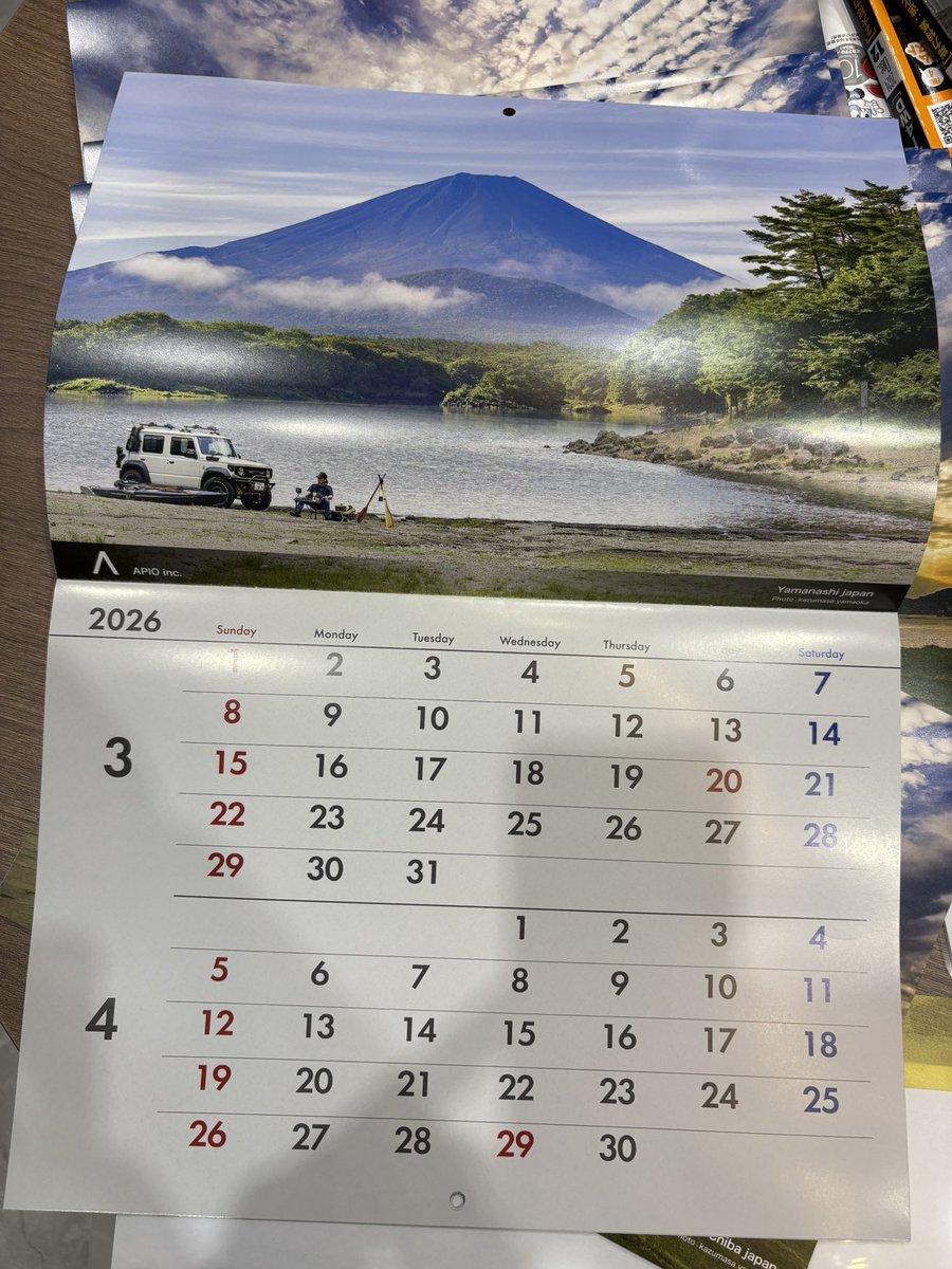 QX4VE8mt40diTN8's tweet image. アピオさんから2026年カレンダー届きました！
欲しい方は店頭までご来店ください😁
ジムニーコーナーに置いてあります😃
#APIO
#ジムニー
#シエラ
#ノマド