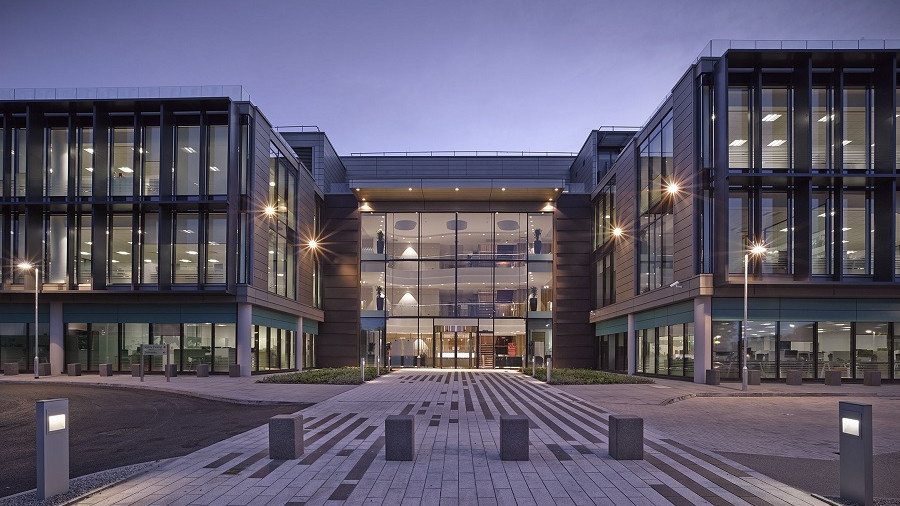 Adjusted operating profits rise at Imperial brands amid “exciting growth opportunities in next generation products” insidermedia.com/news/south-wes… <a href="/ImperialBrands/">Imperial Brands PLC</a>