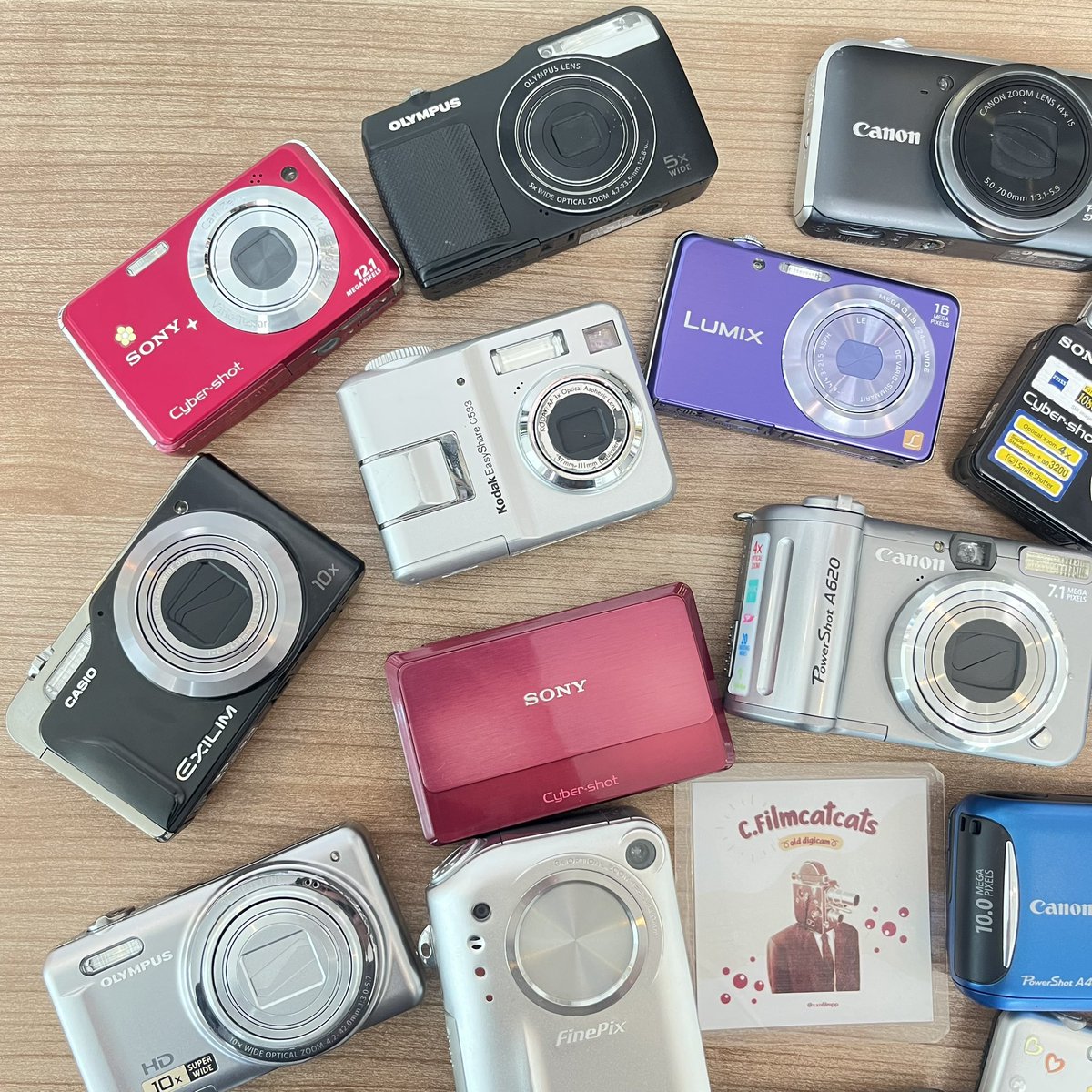 กล้องดิจิตอล digicam 90's tweet media