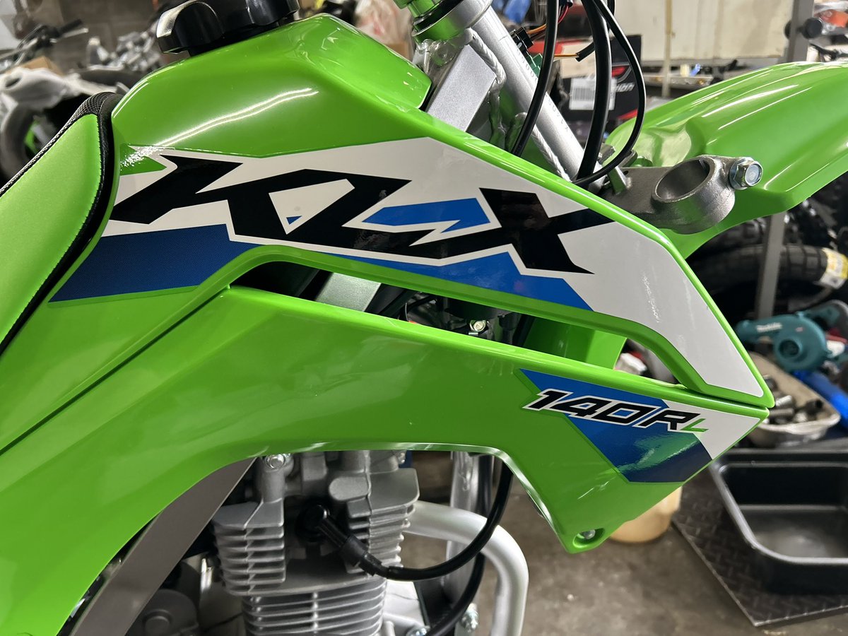 ついに国内導入されたKLX140RL！ 週末の超ごきげんモトクロスに出走