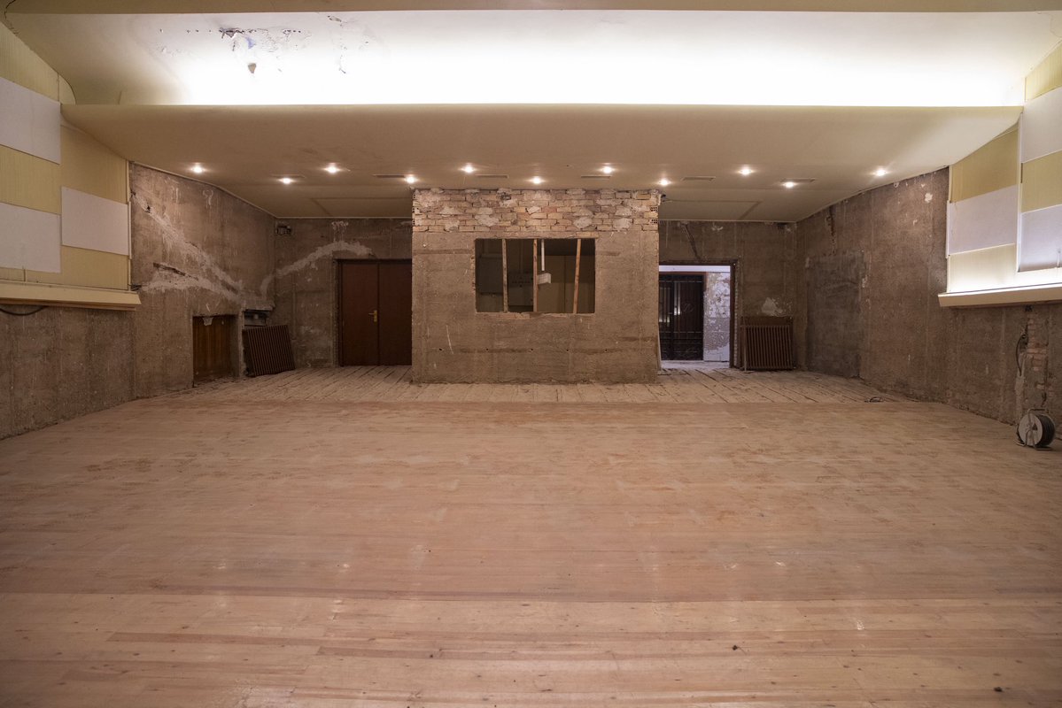 👀 Emakumeen Etxeko lanak bisitatu ditugu.

🟣 Las obras se están llevando a cabo en el Salón de Actos y la entrada al edificio.

👏🏼 Un edificio digno para un espacio de reflexión y empoderamiento de las mujeres. ¡632.121,34 euros de inversión!