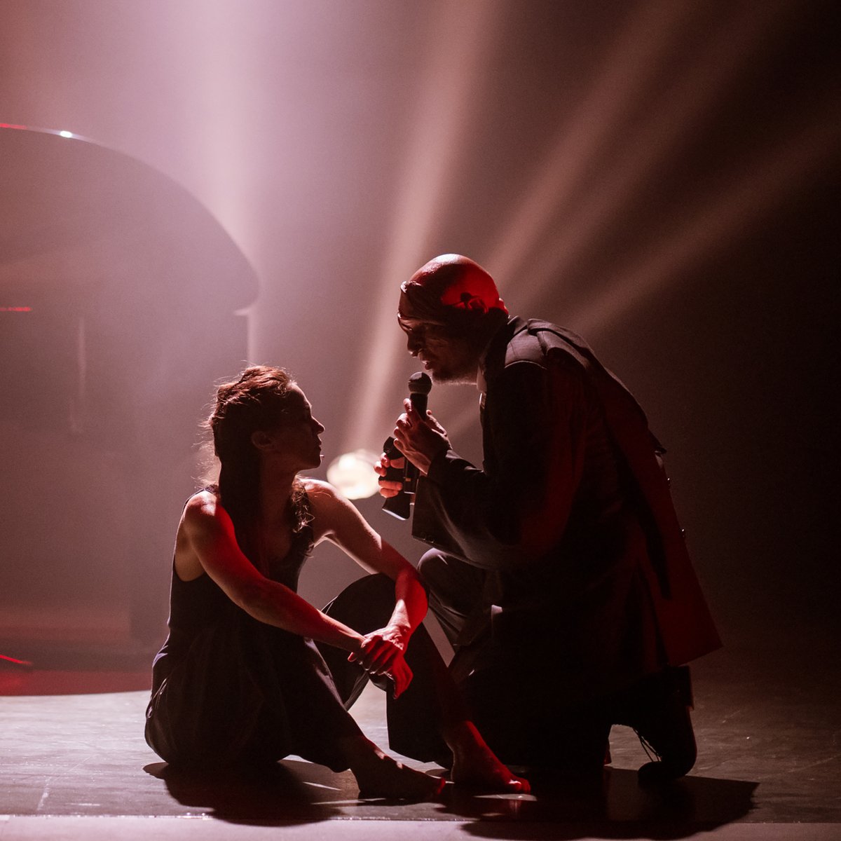 Silence's directorial debut, Proces(i), is to be performed on December 4th in Bleiburg, Austria. The play features actress Katarina Stegnar. It also includes music by Silence, performed live by the duet.

More information: kulturnidom.at

📸 Nika Hölcl