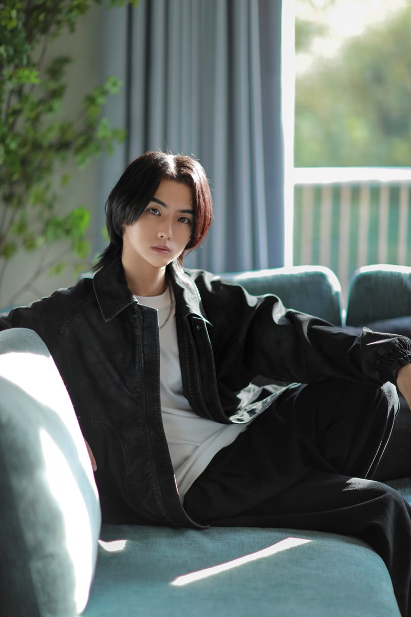 oss_msk's tweet image. 隣おいで。
後悔させないから。