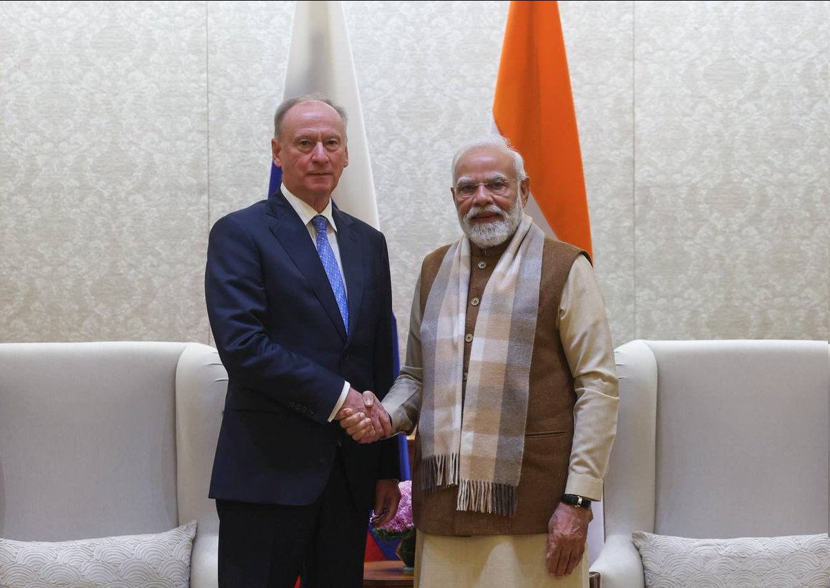 IndiaStrikes_'s tweet image. PM Modi hosts Russian Presidential Aide Patrushev in New Delhi ahead of Putin&apos;s December visit

There are going to be huge surprises for #India , #Russia and the world, as it seems from meetings.prior to the visit.

#Putin #PMModi