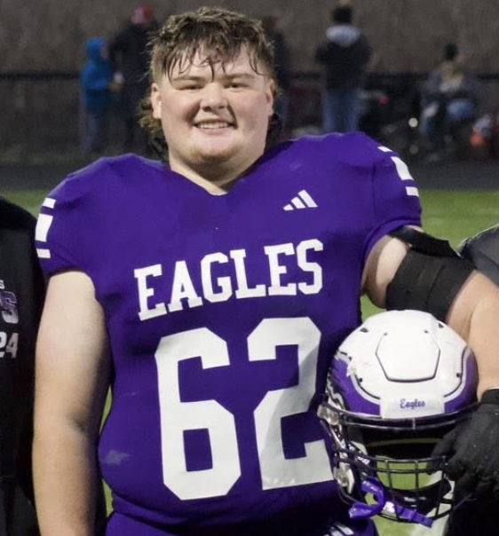 WREaglesFB's tweet photo. 2025 Highlights of OL/DL #62 Landon Hauptman https://t.co/GSFAoMVmZ8 https://t.co/n5Z62NbbB1