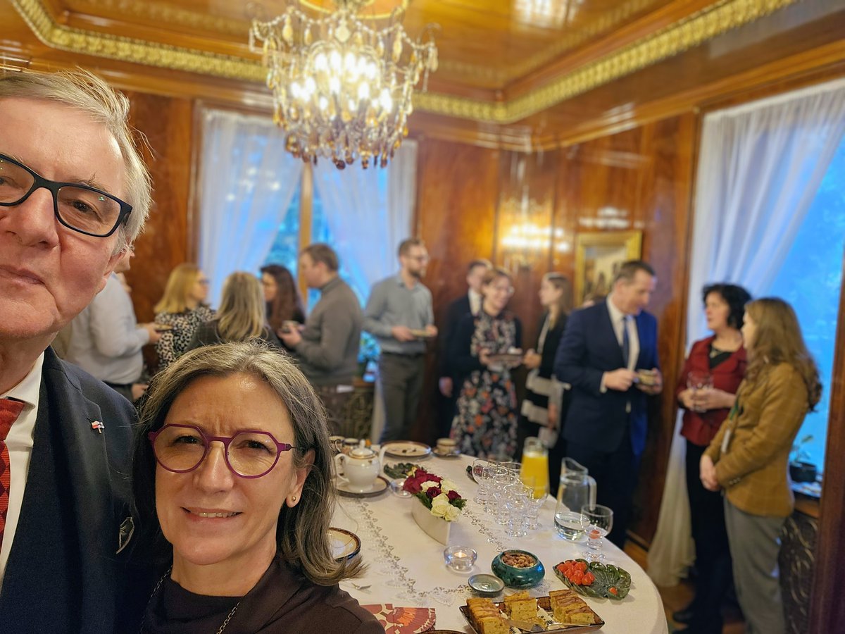 TomaszChlon's tweet image. The discreet charm of diplomacy.
We celebrated Foreign Service Day at @PLinFinland — also, with a playlist of our favourite songs. One of the picks was “Dni, których nie znamy” by Marek Grechuta. A beautiful piece… though let’s just say its message sparks the occasional…