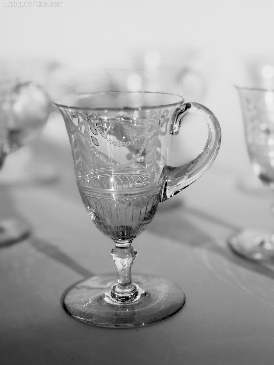 antiques_atlas's tweet photo. For SALE on Antiques Atlas we have  this Set of 10 Glass #Victorian 🎄🎁🍾🥂Custard Cups https://t.co/UVNZXxoVBk From Hobson May Collection 💖💫Mary loves these 💫 #Antiques @hobsonmay #antiquecustardcups #dessertglass #glasscup #antiqueglass #antiqueglassware https://t.co/omIJevzRzn